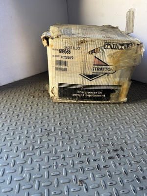 #ad #ad Brigs and Stratton # 699586 Short Block $150.00