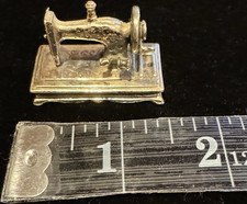 Vintage Metal Sewing Machine Collectible Miniature