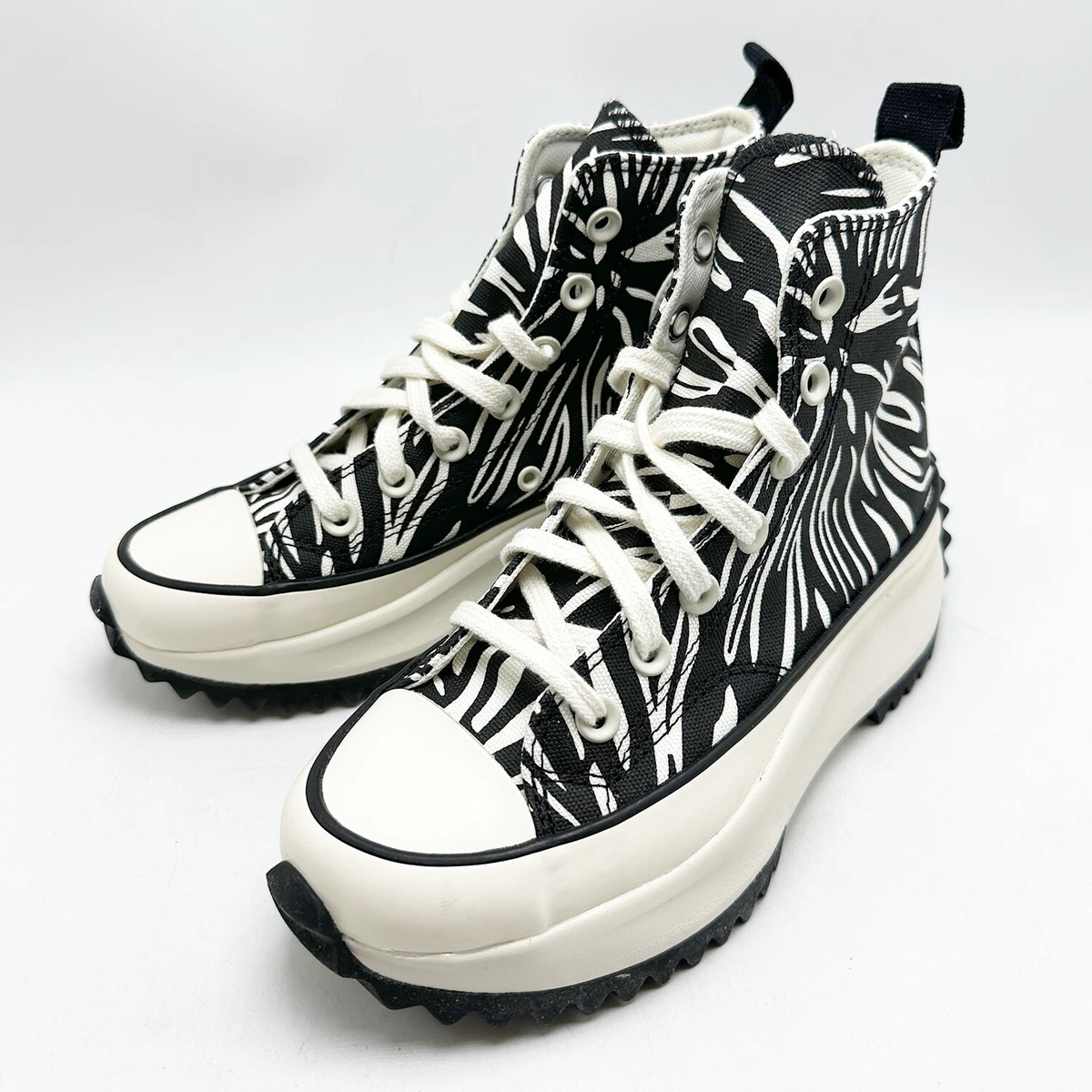 How do chuck taylors run sale