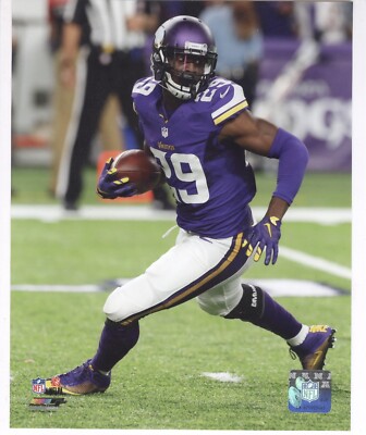 x 10 Color Matte Photo: Xavier Rhodes Minnesota Vikings