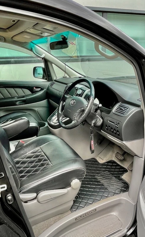 Unique Toyota Alphard, Full Toyota Racing Design (TRD) Body Kit, Twin Duel Exhaust