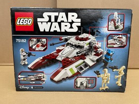 LEGO Star Wars 75182 Republic Fighter Tank 4 Minifigures 305 Pieces New & Sealed