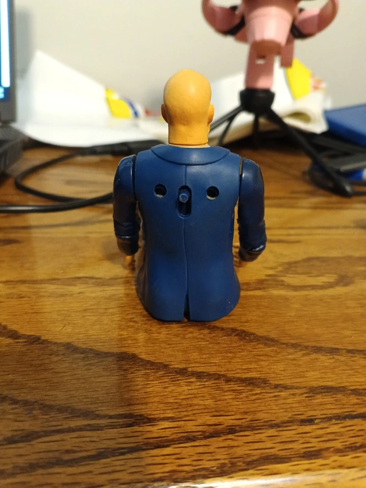 Винтажная фигурка Marvel Legends X-men Movie Charles Xavier Professor X 6 дюймов ToyBiz 2000 - Изображение 3 из 4