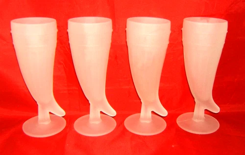 Vtg Tiara Satin Indiana Glass Frosted 4 HORN Pilsner Beer Stein Footed Mugs Set
