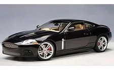 AUTOart Jaguar XKR Coupe 1/18 Black Diecast 38017 Model Car Collectible 15+