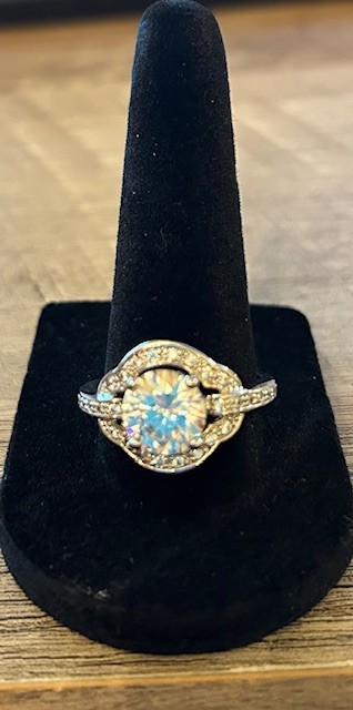 Statement Halo Ring Round Clear Simulated Stone P… - image 2