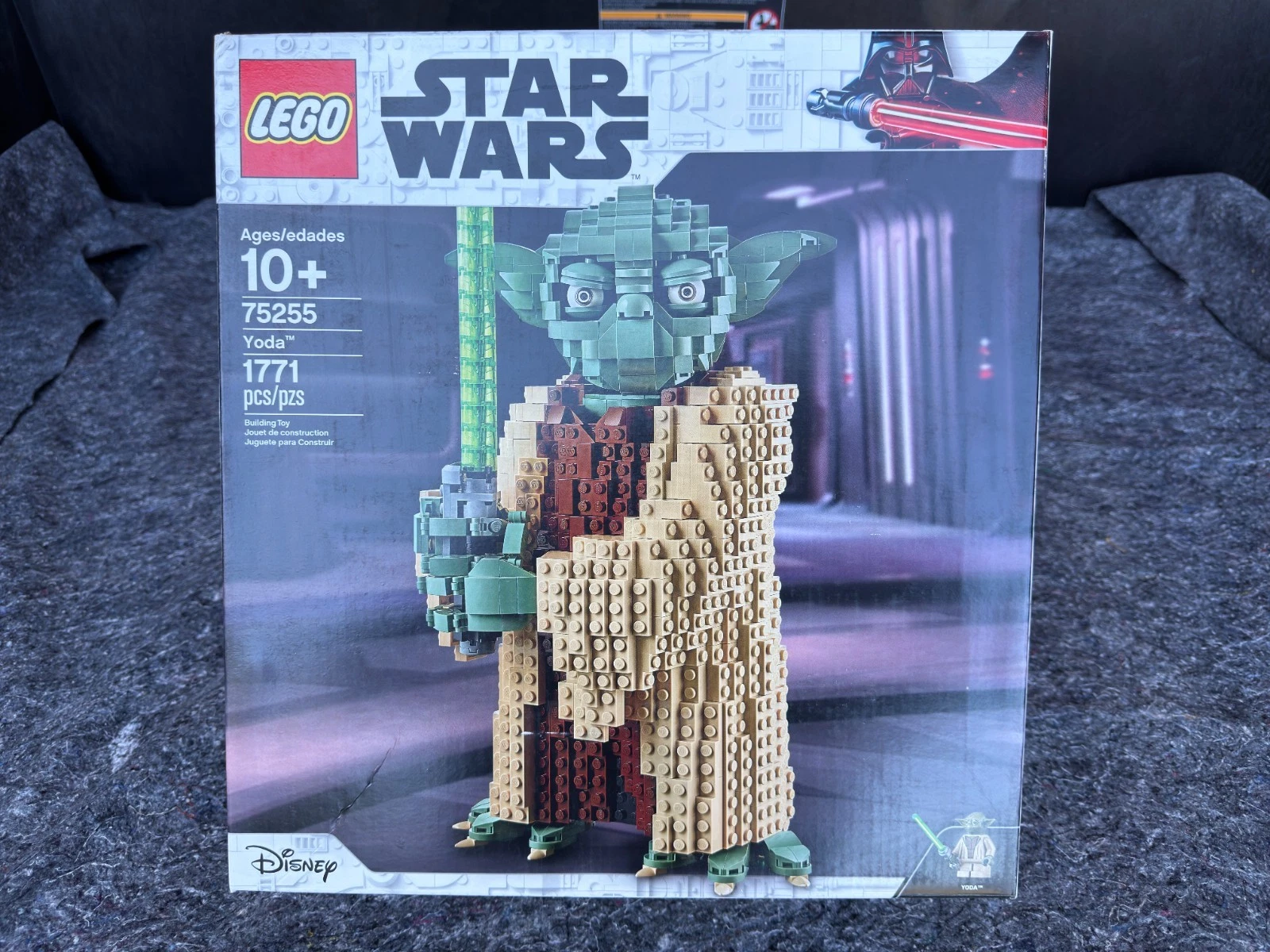 LEGO Star Wars Yoda (75255) - Factory Sealed