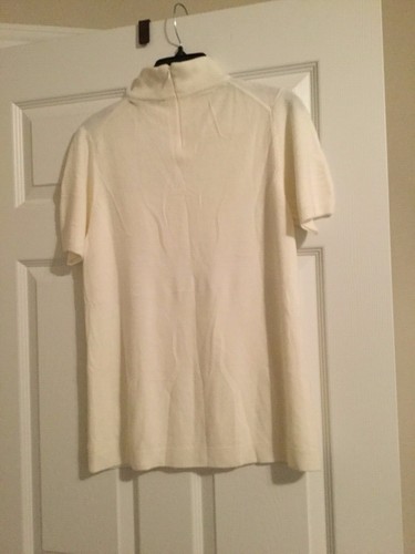 NWT:Susan Graver PlushKnit Back Zip Mock Short Sleeve Sweater - M - - 第 15/16 張圖片