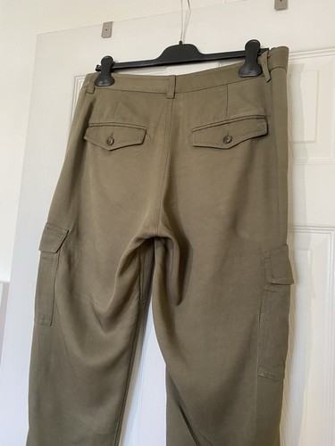 Banana Republic Heritage Collection Size 6 Military Green Cargo Pants - Picture 9 of 10