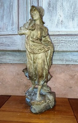 Statue en terre cuite patinée Signé Lenoir Femme peche filet Art Nouveau C.1900 - Photo 1/4
