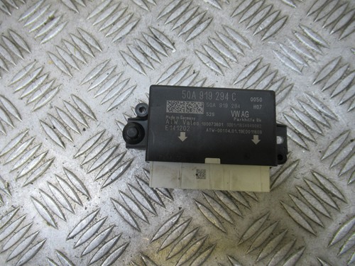 AUDI A3 S-LINE 8V 1.6TDI 4DRS LIMOUSINE PARKSTEUERGERÄT ECU REF18877 2018