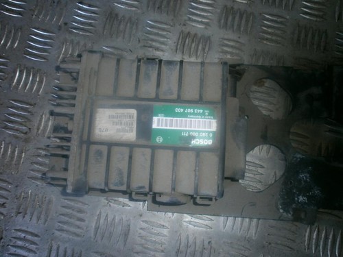 Volkswagen Passat 1992 ECU Engine Computer (Engine Control Unit) 0 #13287-43