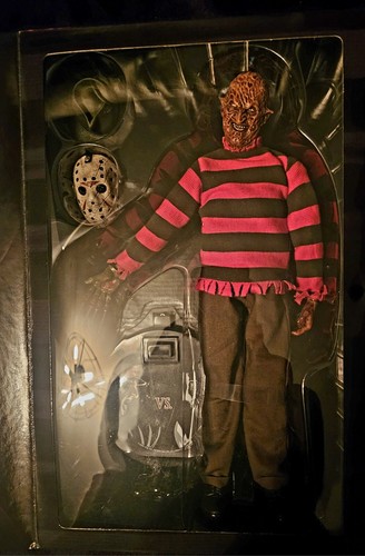 Sideshow Collectables Freddy vs Jason (Freddy 12" Action Figure) - Picture 2 of 2