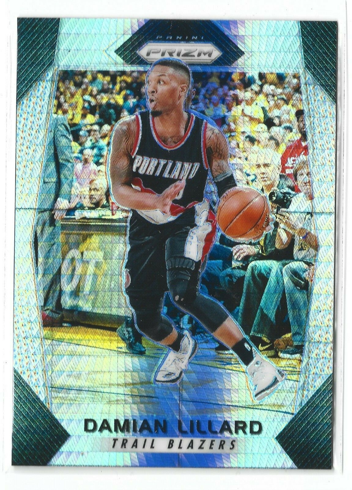 DAMIAN LILLARD 2017-18 Panini Prizm #141 Hyper Silver Prizm