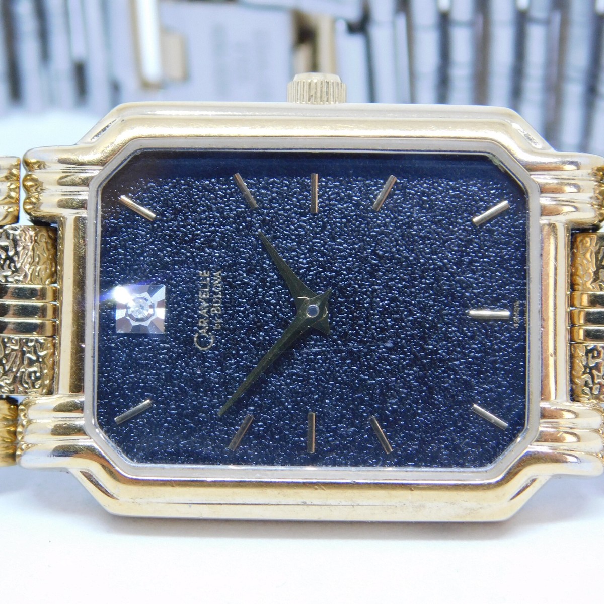 CARAVELLE by BULOVA  クォーツ腕時計 未使用品　A486 WORKS! Bulova Caravelle Watch Quartz Gold '80s West Germany