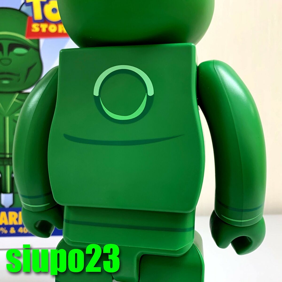 Medicom 400% + 100% Bearbrick ~ Disney Pixar Toy Story Be Medicom 400% + 100% Bearbrick ~ Disney Pixar Toy Story Be