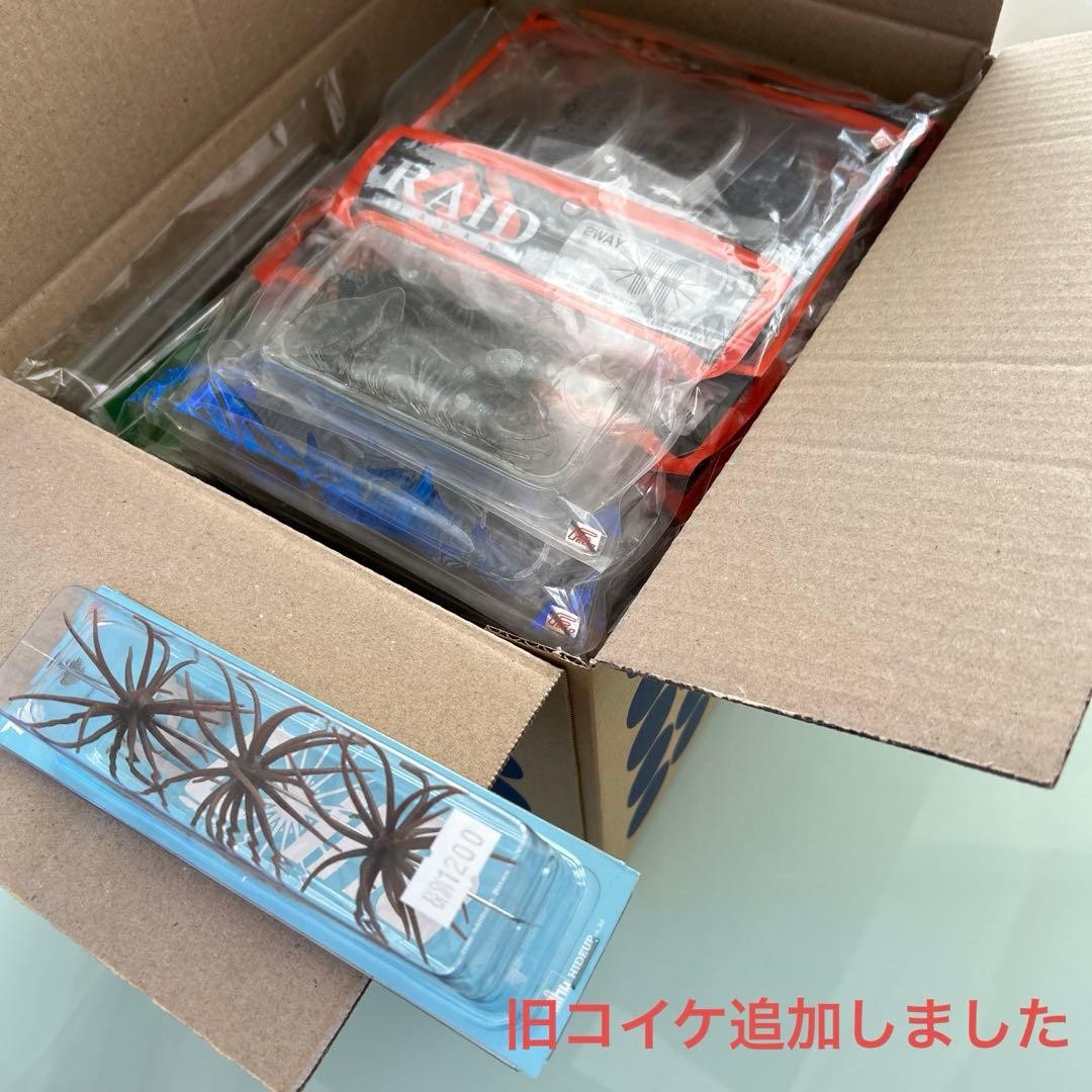 Bass fishing retirement set, worm lure bulk , spinnerbait, reel, hip bag - Image 20