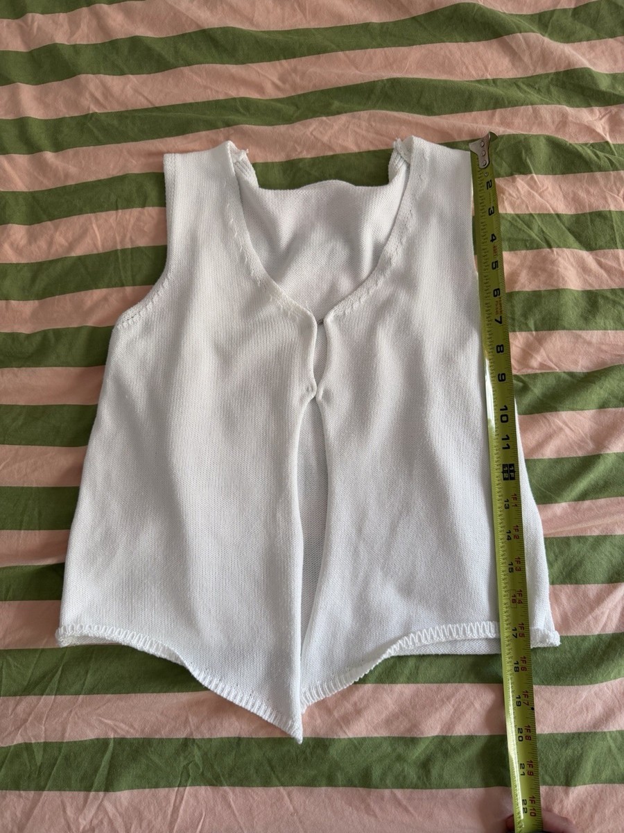White Knit Tank Sweater Vest Front Clasp Beachy Going Out Top No Brand Sz Sm/M View 4