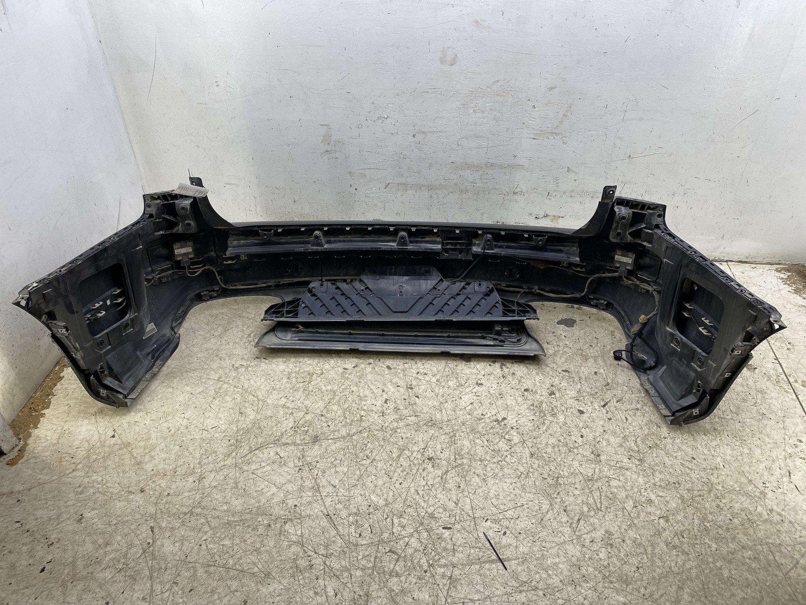 Bentley Bentayga 2015-2020 Rear Bumper