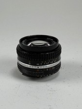 Nikon Ai-S AiS NIKKOR 20mm f3.5 MF Ultra Wide Angle Prime Lens