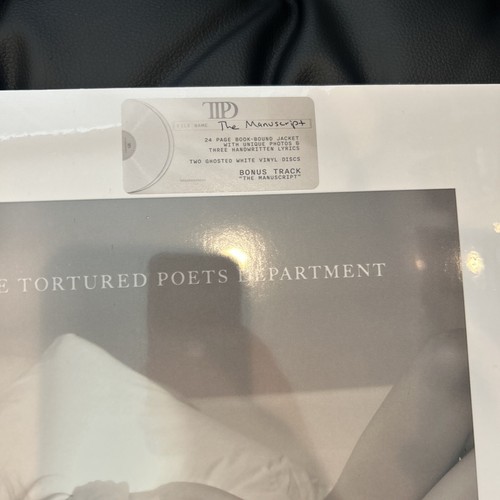 Taylor Swift Tortured Poets Department Vinyl "The Manuscript" Hand SIGNED Photo - Foto 4 di 7