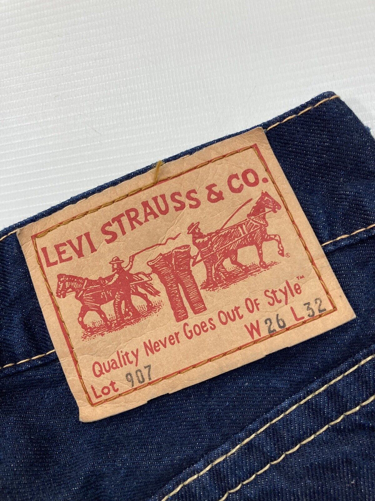 LEVI 907 BOOTCUT Jeans - W26 L32 - Navy - Great Condition - Women’s | eBay