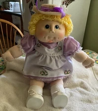Cabbage Patch Doll With Bonnet, Yellow Curls