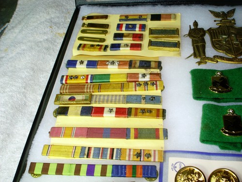 Lot of 60 -Original WWII Military Officer's Badges Insignia Pin Backs Medal Etc. - Picture 9 of 11