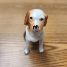 Vintage Porcelain  Sitting Beagle Dog Figurin...