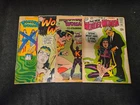 1969 DC COMICS WONDER WOMAN DETACHED COVER LOT OF 4 (#142-180) VINTAGE