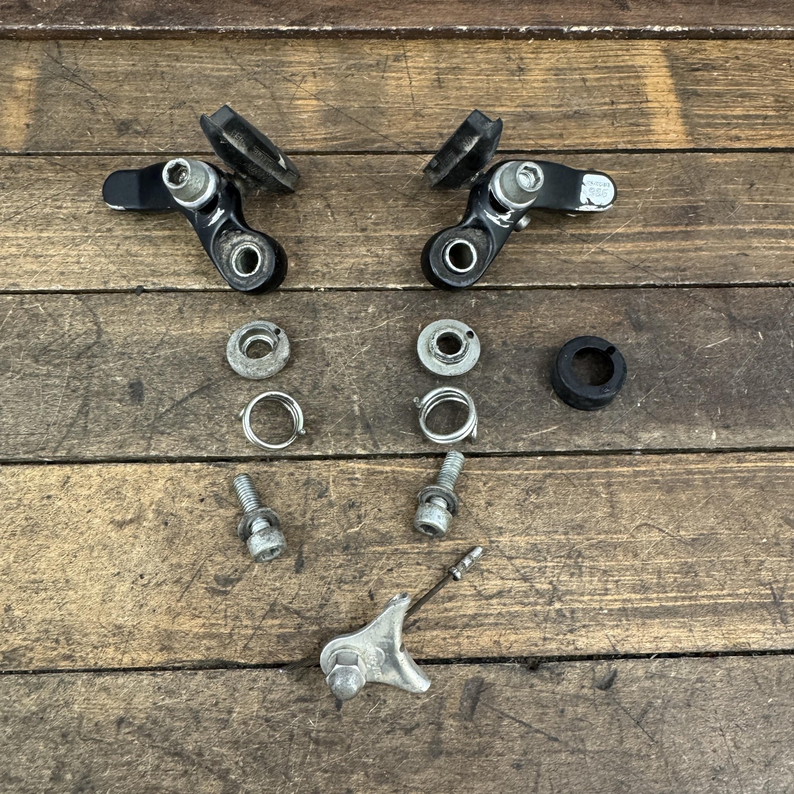 Vintage Dia-Compe 986 Cantilever Brake Caliper Black Pair MT