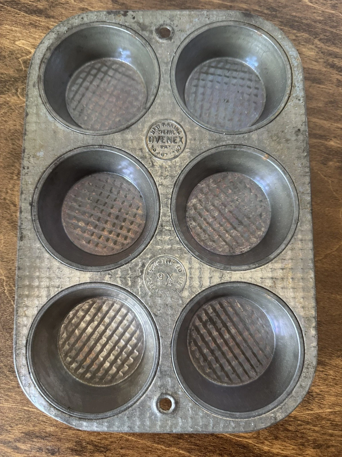 Vintage USA Ovenex New Baking Metal 6 Muffin Tin Pan Baking Iridescent