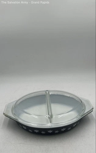 Pyrex Black Snowflake Kitchenware Oval Divided Casserole Dish With Lid