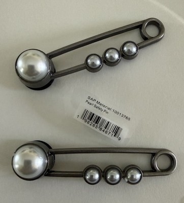Crocs Jibbitz Charms Pearl Safety Pins Punk Bridal Set Of 2 Authentic NWT