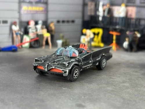 Vintage 1976 Corgi Juniors Batmobile Diecast Car Batman DC Comics~PREOWNED AS IS