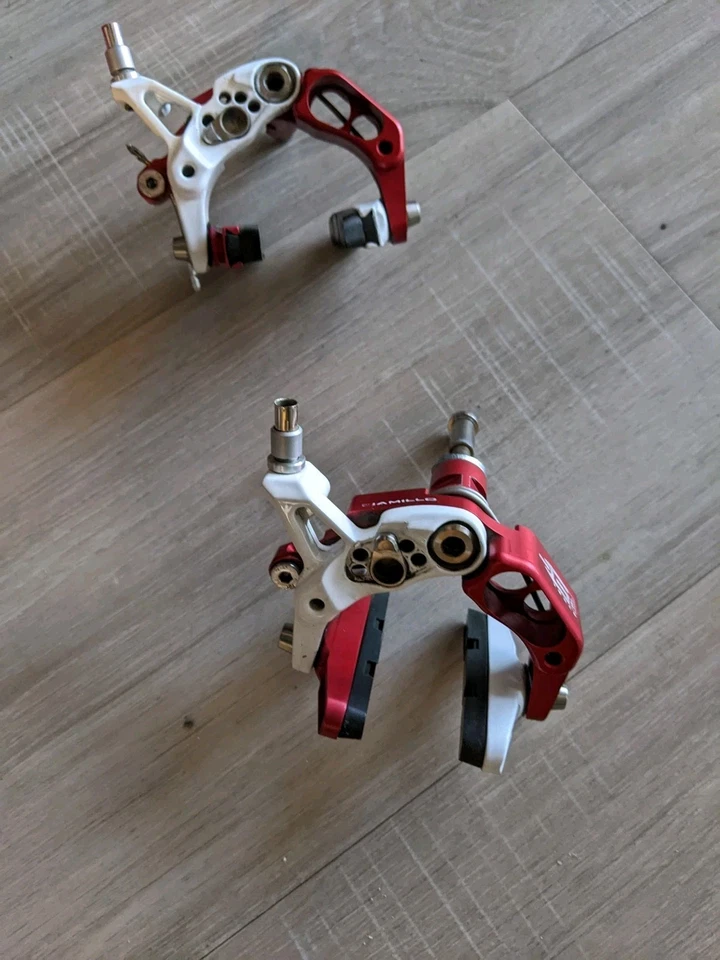 RARO Juego de frenos de llanta rojo gravedad cero Ciamillo G afinado SL pinzas carretera F/R 205 g  Foto 4 de 4