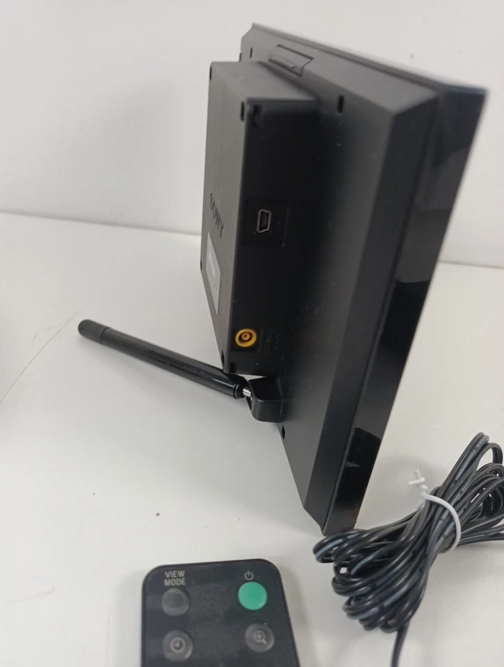 Sony DPF-D70 Frame 7" Digital Photo Frame with Remote, Clock, date, Calendar - Image 3 of 4