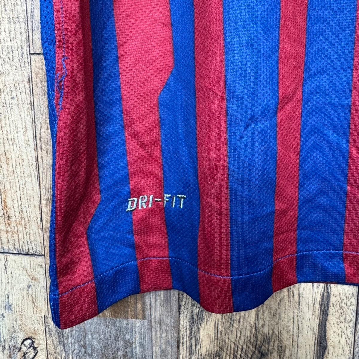 FC Barcelona 2011-12 Home Soccer Jersey INIESTA #8 Nike 418502-105