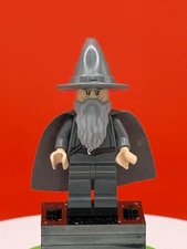 Lego Gandalf the Grey Minifigure Lord of The Rings Hobbit 79010