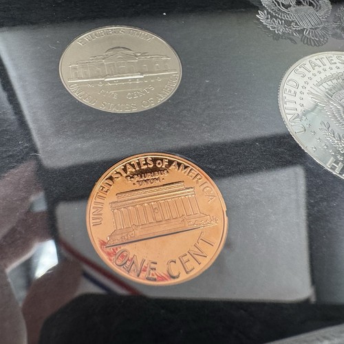 1998 s premier silver set In Beautiful Black Velvet Display Case. 5 Coins - Picture 12 of 14