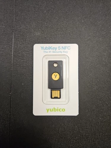 Yubico ‎YubiKey 5 NFC Two Factor Authentication USB and NFC Security Key