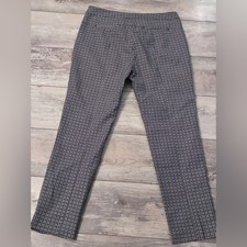 Adrianna Papell Black and Gray Patterned Cropped Pants