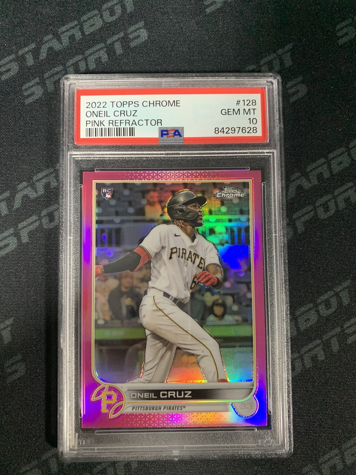 2022 Topps Chrome Baseball Oneil Cruz #128 RC Pink Refractor PSA 10 GEM MT