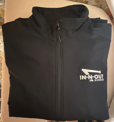 INNOUT BURGER ジャケット ZIP-UP WINDBREAKER – In-N-Out Burger Company Store