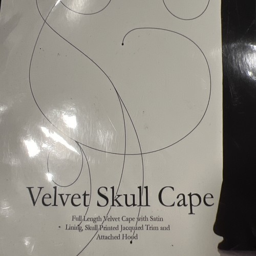 Velvet Skull Cape Costume Underwraps Adut one size - Picture 4 of 7