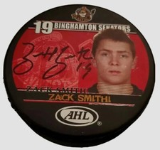ZACH SMITH #19 SIGNED BINGHAMTON SENATORS AHL PHOTO PUCK ARENA COLLECTION M-🇸🇰