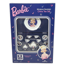 VINTAGE 1996 BARBIE MINIATURE NOSTALGIC CHINA TEA SET CASE INCLUDED NEW IN BOX