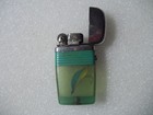 VINTAGE SCRIPTO VU CIGARETTE LIGHTER GREEN BAND WITH FLOATING FISH LURE/HOOK — photo 3