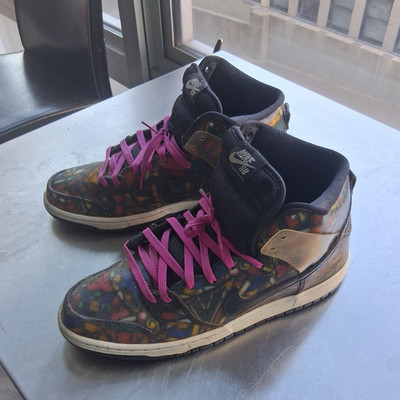 Nike SB Dunk High Men s High Top Sneakers Stained Glass Multicolor Pink