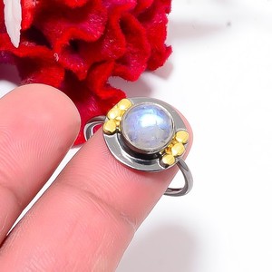 Authentic Rainbow Moonstone - India Black And Gold Plated 925 Sterling Silver Ring S.9 R14
